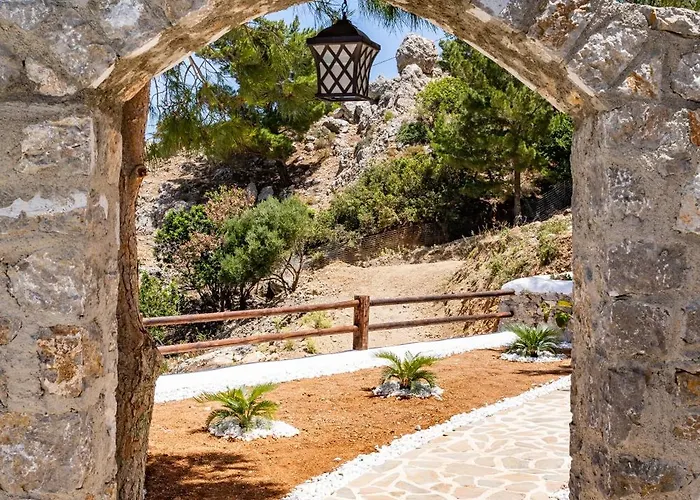 فيلة Aegean View