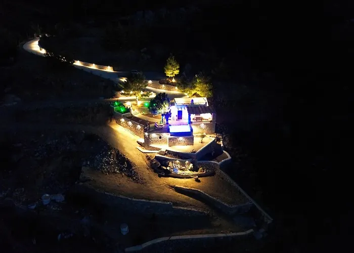 فيلة Aegean View